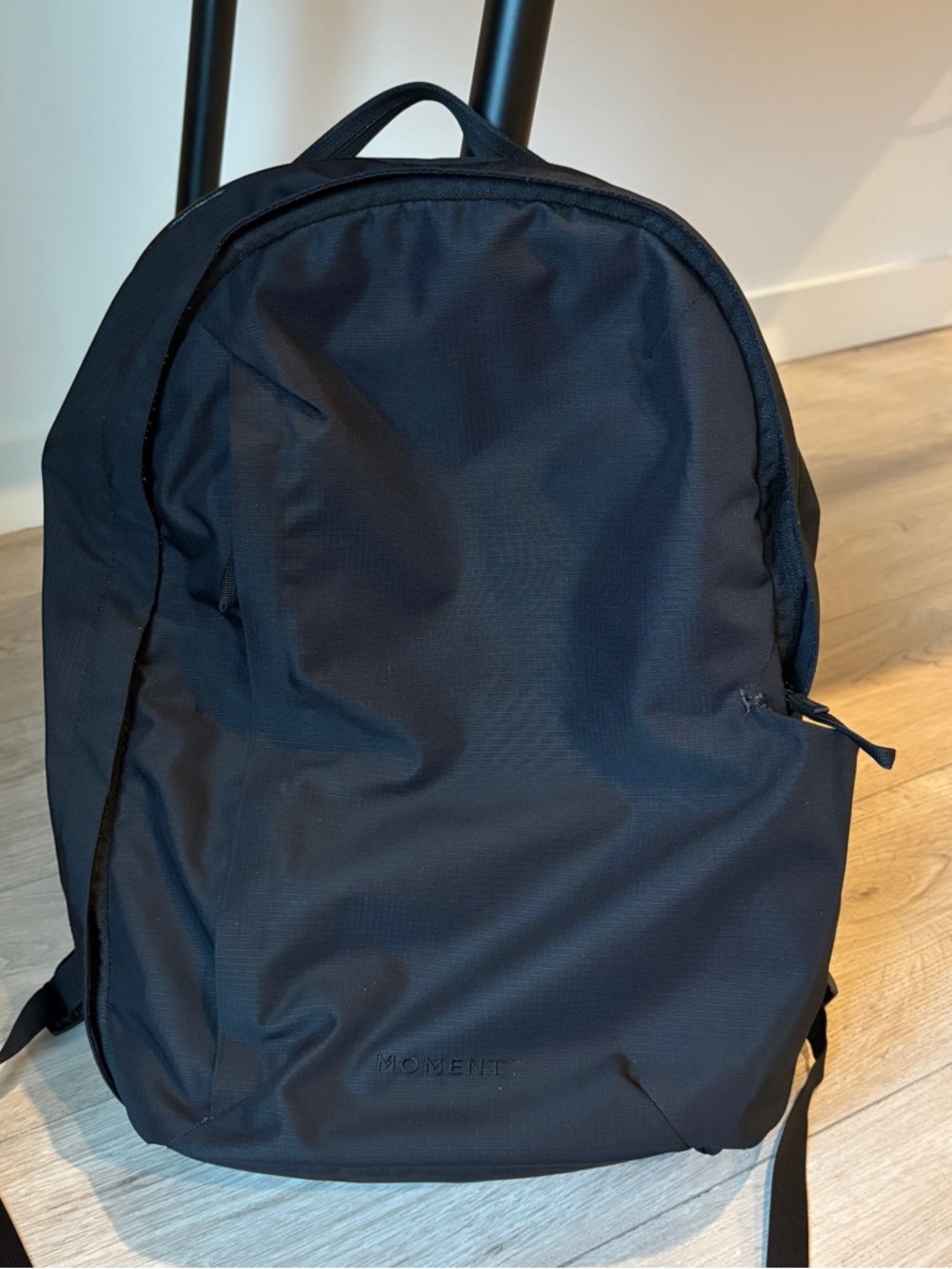Black Moment Everything 21 liter backpack excellent condition